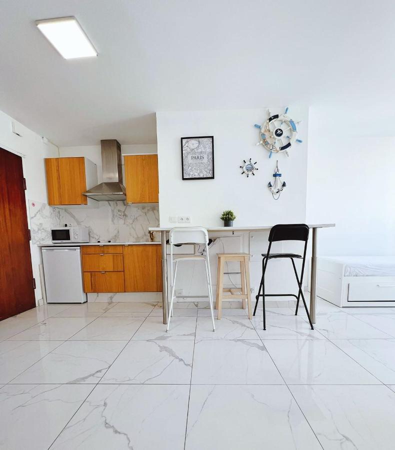 Apartment Near Subway And Supermarket Paris Luaran gambar