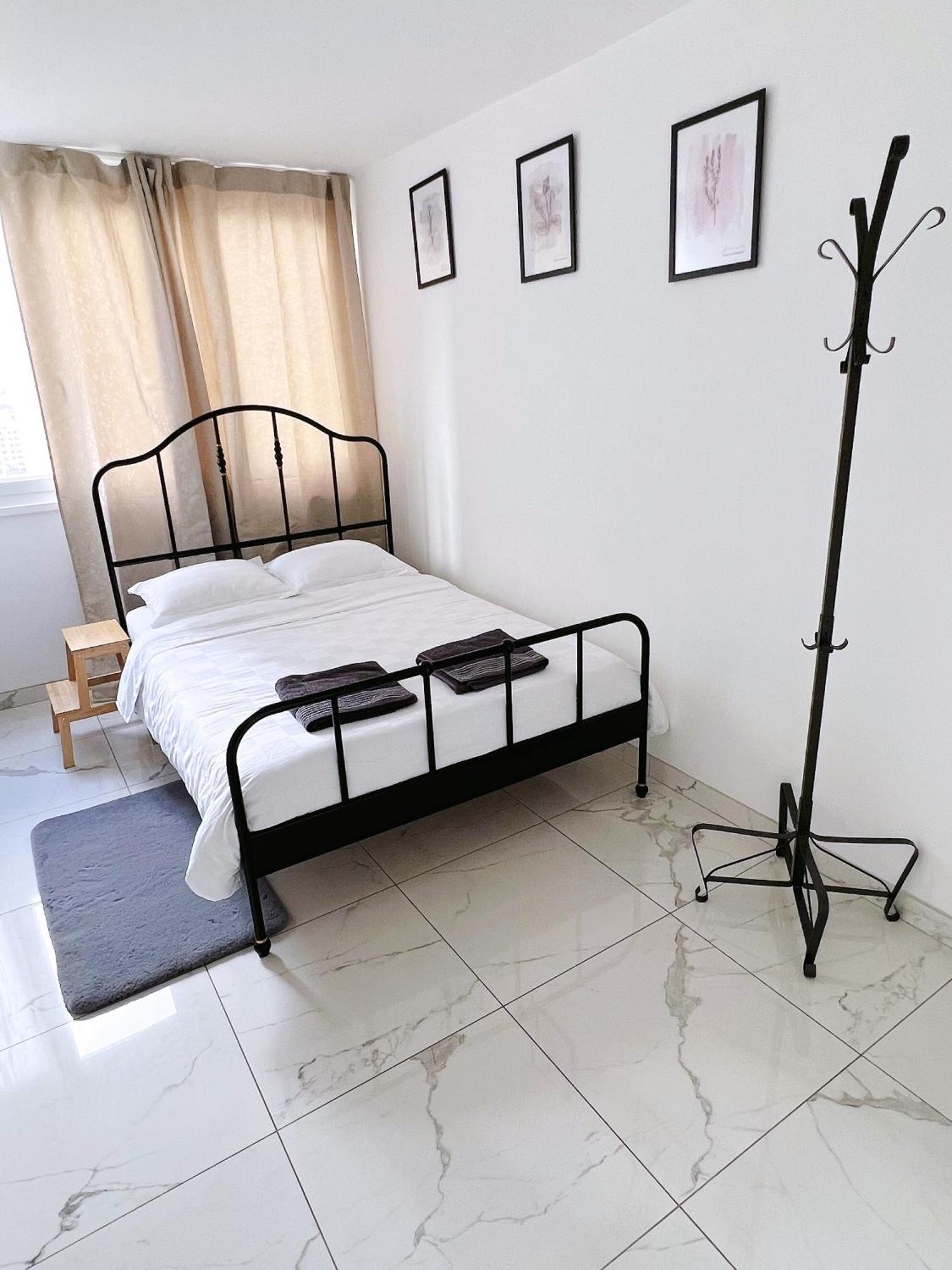 Apartment Near Subway And Supermarket Paris Luaran gambar