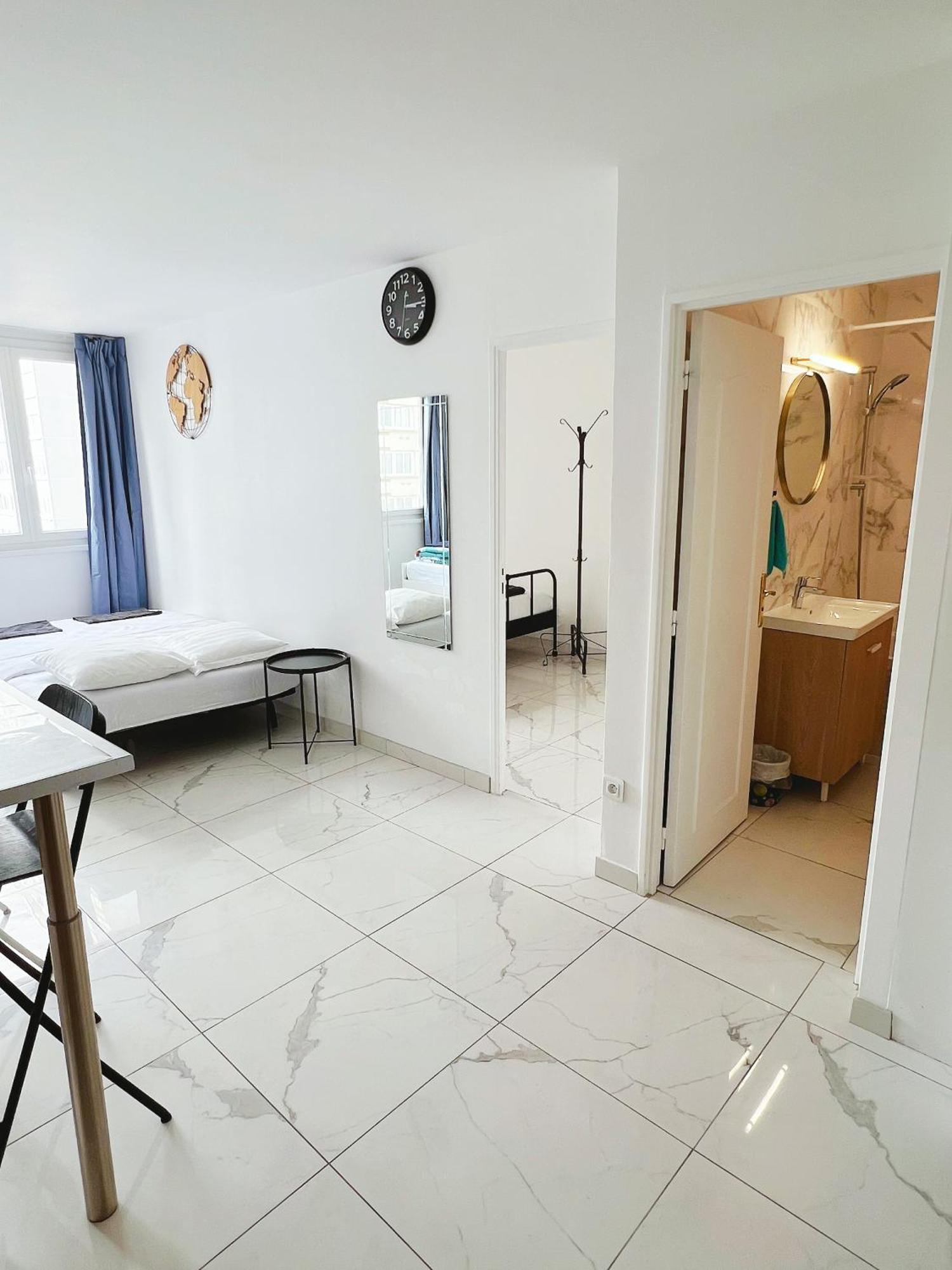 Apartment Near Subway And Supermarket Paris Luaran gambar